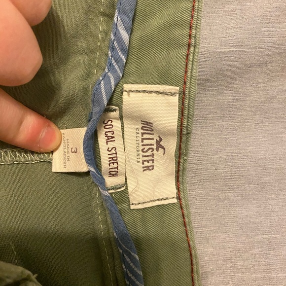 Hollister short low rise size 3 - Picture 4 of 4